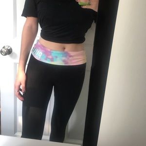 Victoria Secret’s PINK black yoga pants